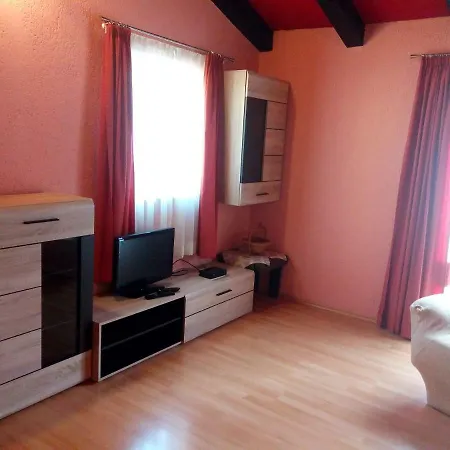 Apartment Mara *